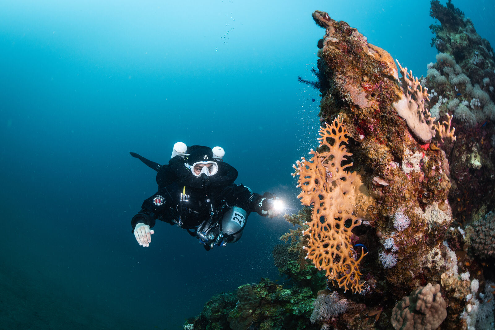 CCR diver exploring Dahab in drysuit